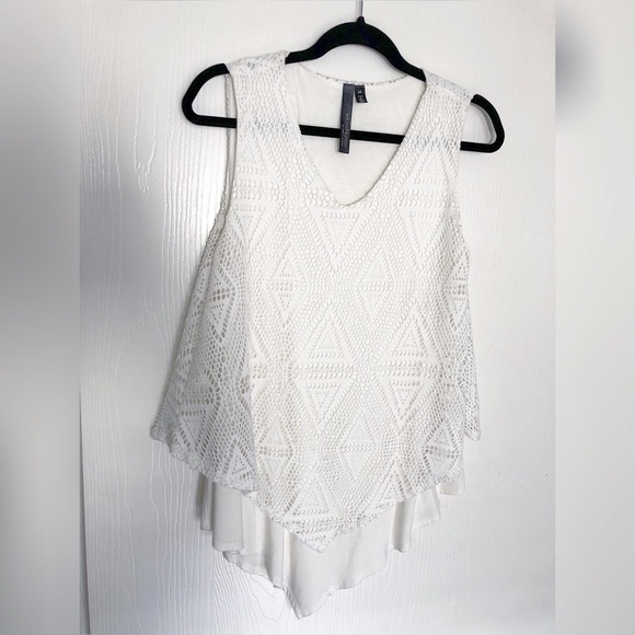 EllumiNation White Boho Lace Overlay Tank - Picture 4 of 6